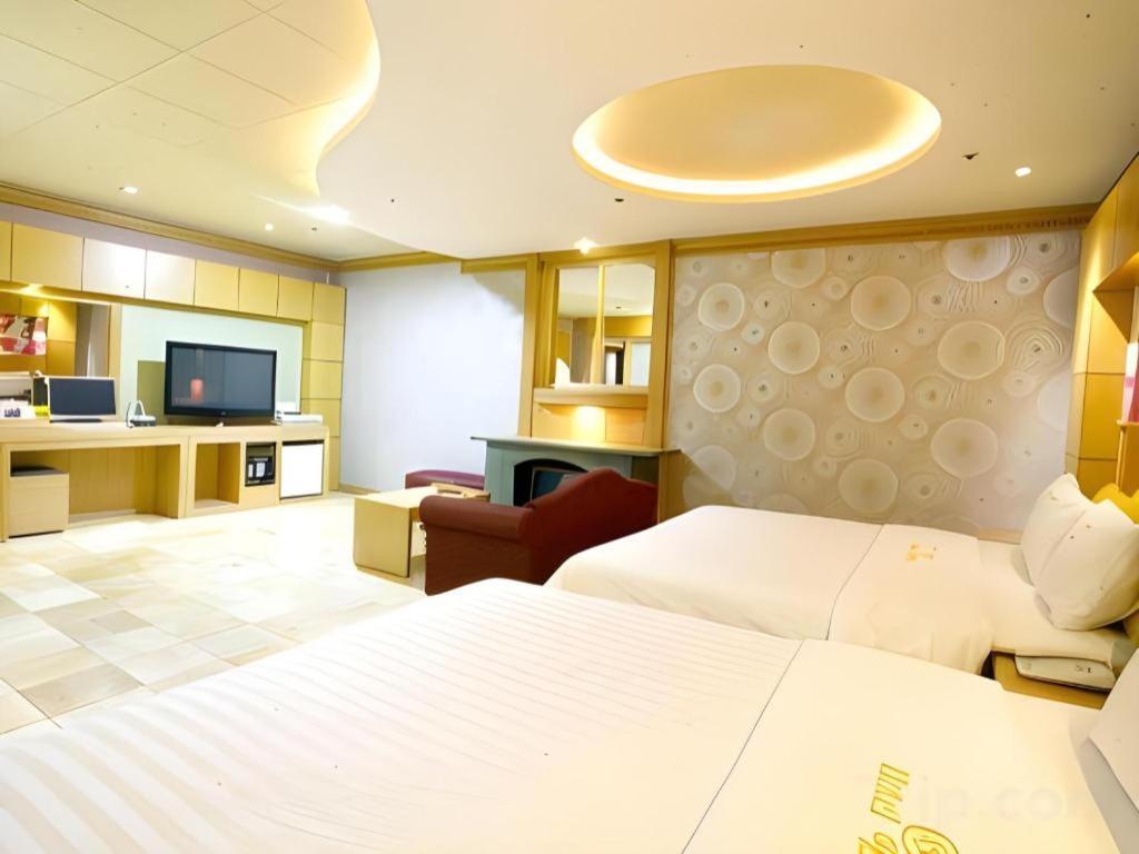 Hotel Head-One Uijeongbu Εξωτερικό φωτογραφία