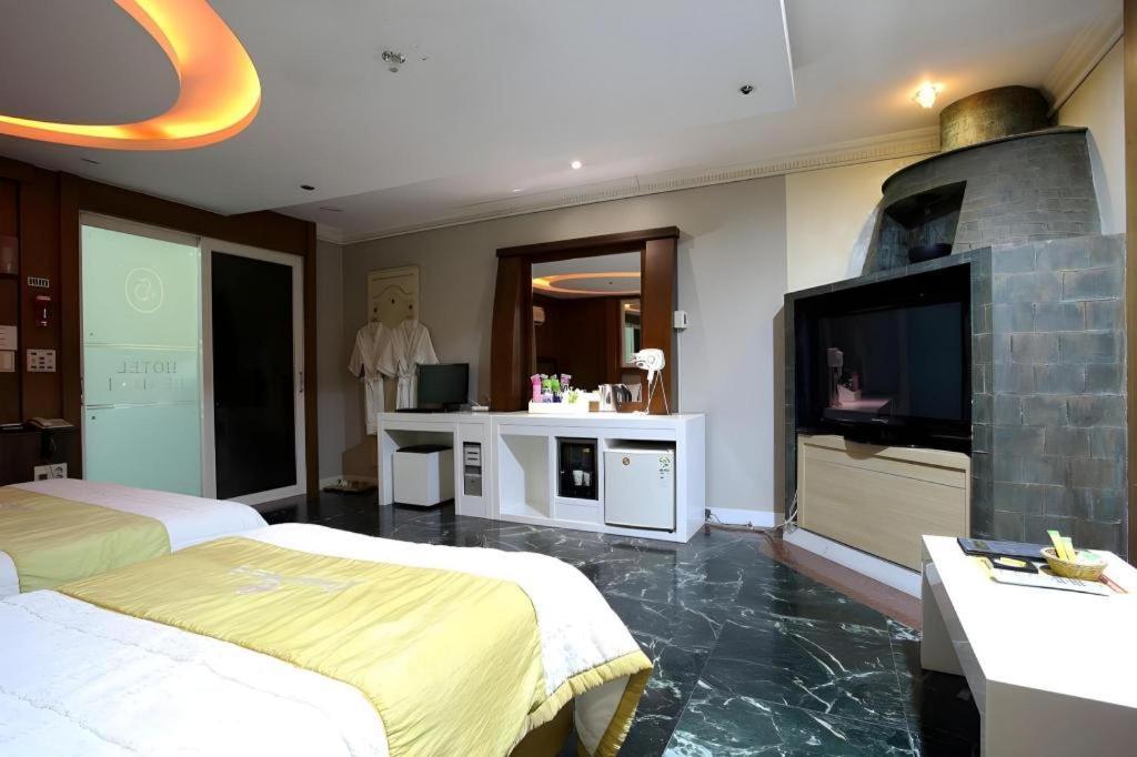 Hotel Head-One Uijeongbu Εξωτερικό φωτογραφία